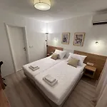 A-rooms Serviced In בית הארחה 3*