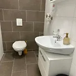 A-rooms Serviced In בית הארחה 3*